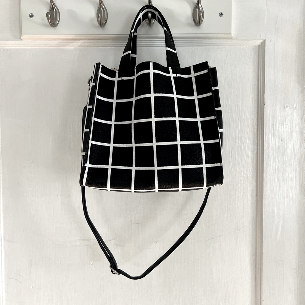 Cool, Statement-Making Black and White Grid Tote with Adjustable Strap
